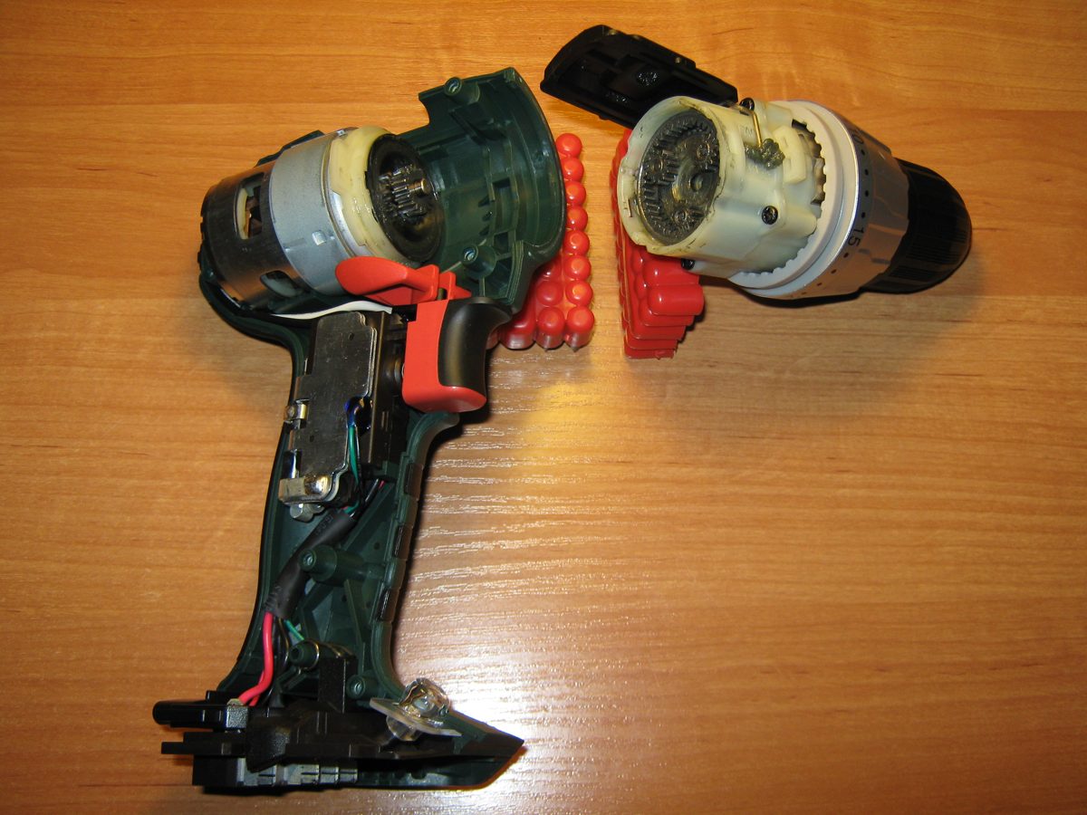 Atornillador de impacto 18V GDX 18V-200